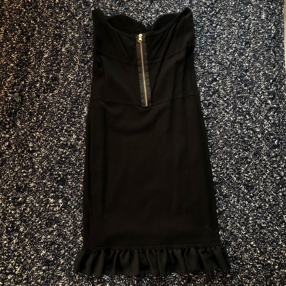Black Ruffle Tube Dress - Picture 4 of 5